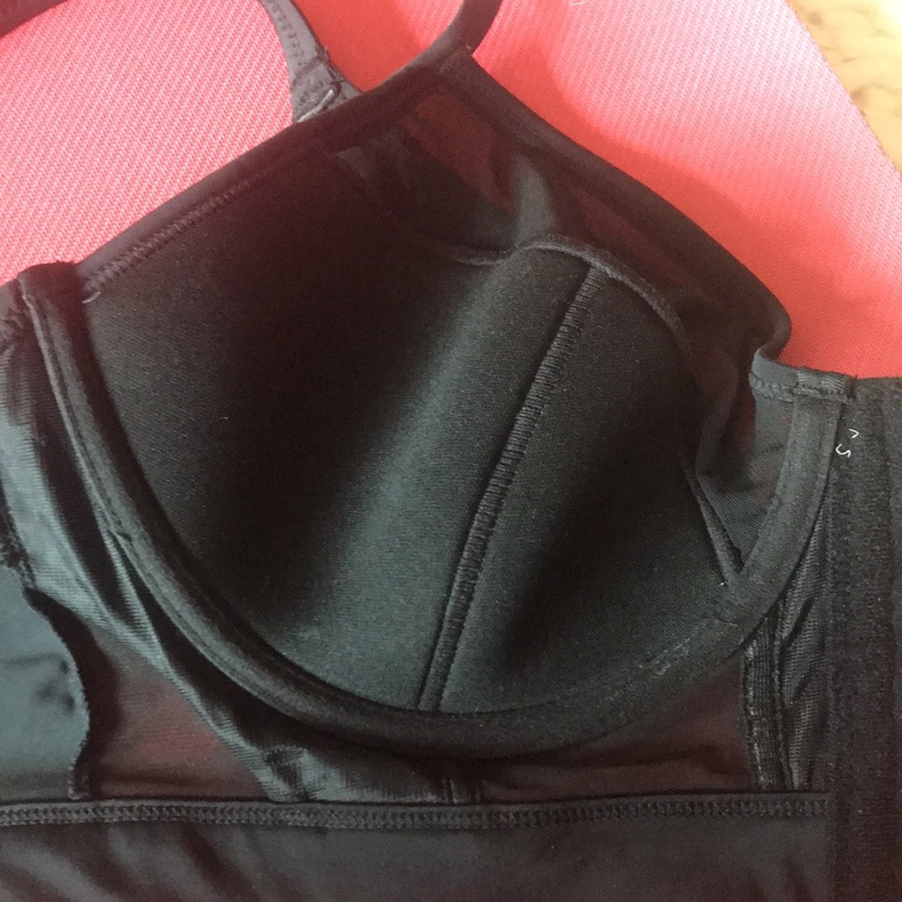 Bikini top No tags never worn. Sexy and supportive. Halter strap tie behind neck - Picture 10 of 11